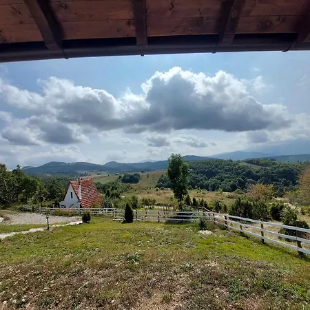 Vikendice Karamarkovic Сasa de vacaciones Goc