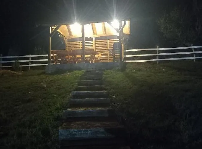 Vikendice Karamarkovic 펜션 *