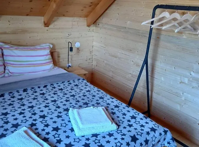 펜션 Vikendice Karamarkovic